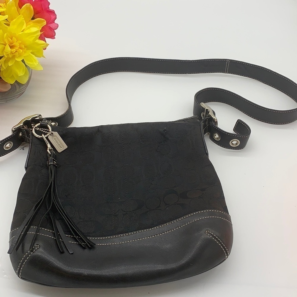 Coach Signature Black Logo canvas Leather Bag 9362. CP1437A